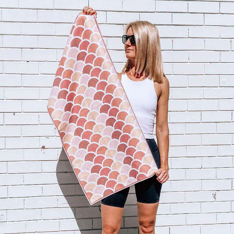 Breathing Travel - Gym Towel Pink Mermaid