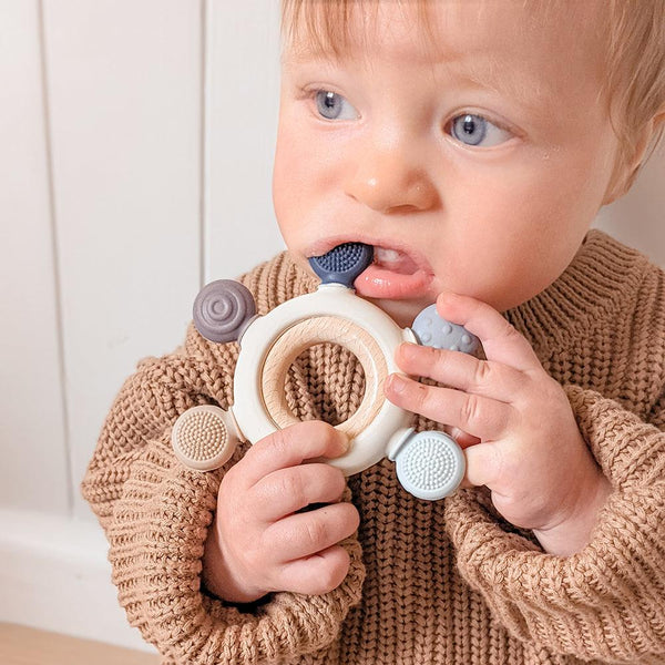 The Living Textiles - Multi-Surface Teething Wheel Steel Blue - Twostreetsover
