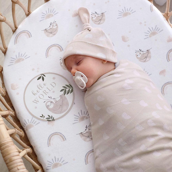 The Living Textiles - Newborn Gift Set Sloth - Twostreetsover